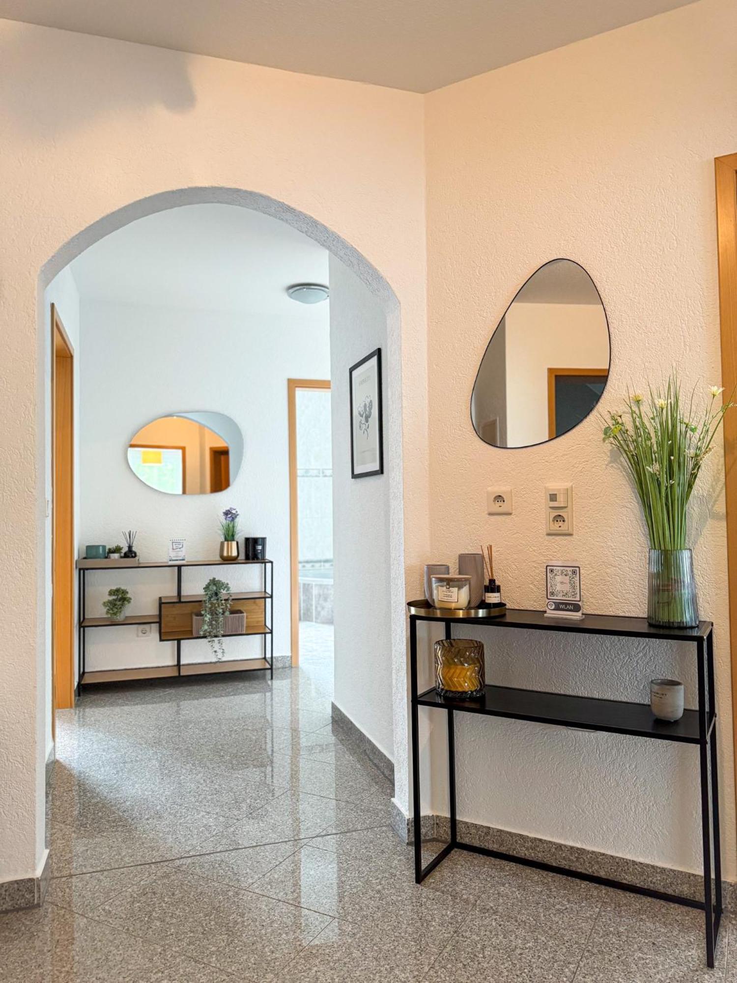 110Qm - 4 Zimmer - Privat Parkplatz - Zentral - Balkon - Mallibase Apartments Kassel Zewnętrze zdjęcie